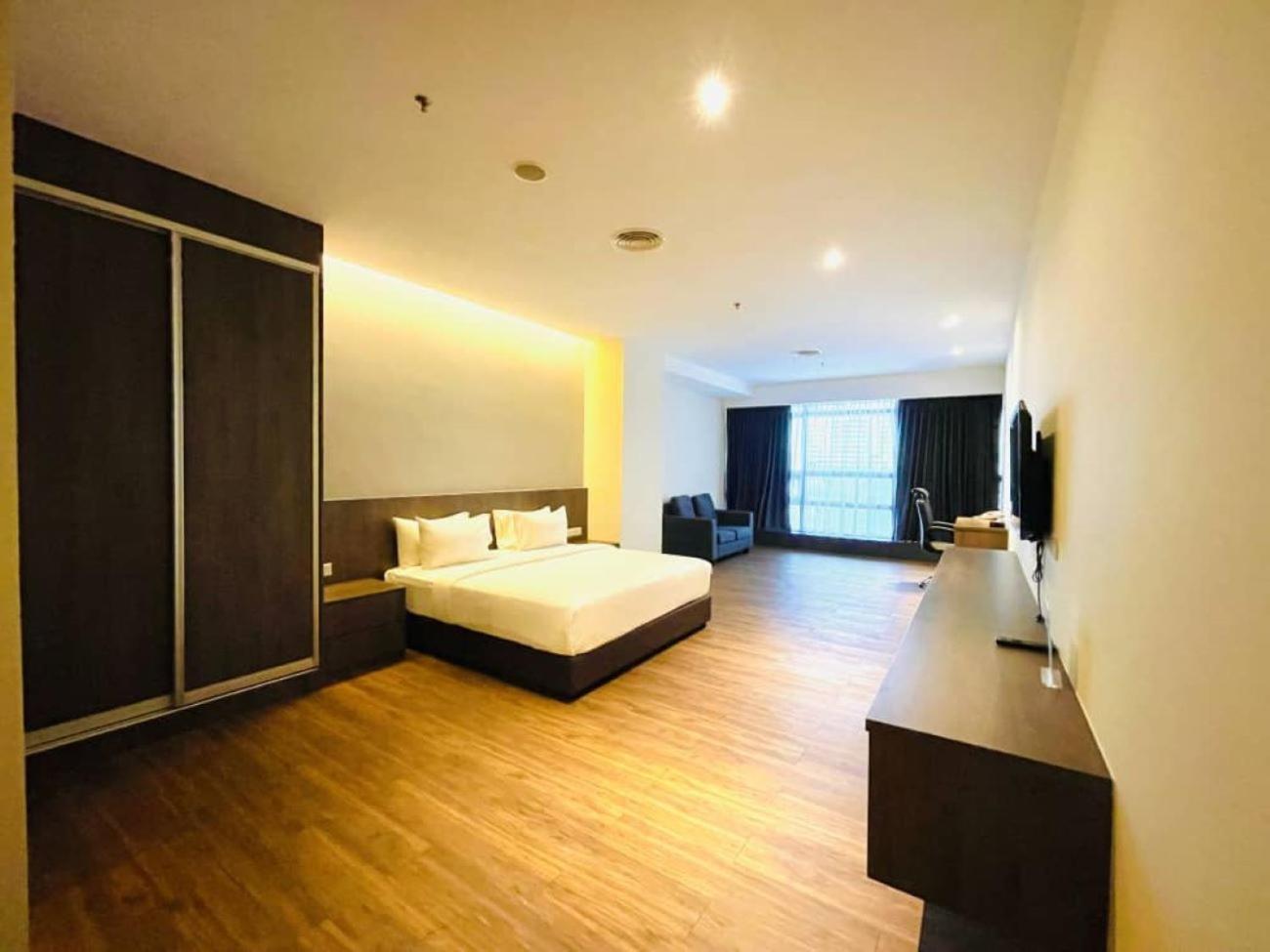 Imperial Regency Suites & Petaling Jaya Kuala Lumpur Exterior photo
